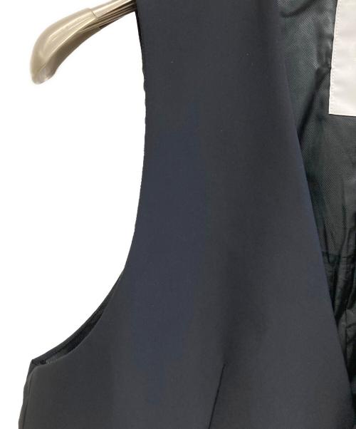 ONE GRAVITY（ワングラヴィティ）ONE GRAVITY (ワングラヴィティ) ベスト ブラック サイズ:FREEの古着・服飾アイテム