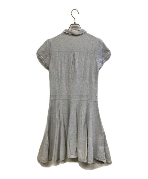 BLUE LABEL CRESTBRIDGE（ブルーレーベルクレストブリッジ）BLUE LABEL CRESTBRIDGE (ブルーレーベルクレストブリッジ) 半袖ワンピース グレー サイズ:38の古着・服飾アイテム