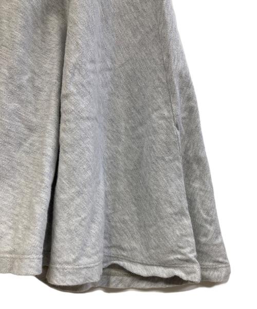 BLUE LABEL CRESTBRIDGE（ブルーレーベルクレストブリッジ）BLUE LABEL CRESTBRIDGE (ブルーレーベルクレストブリッジ) 半袖ワンピース グレー サイズ:38の古着・服飾アイテム