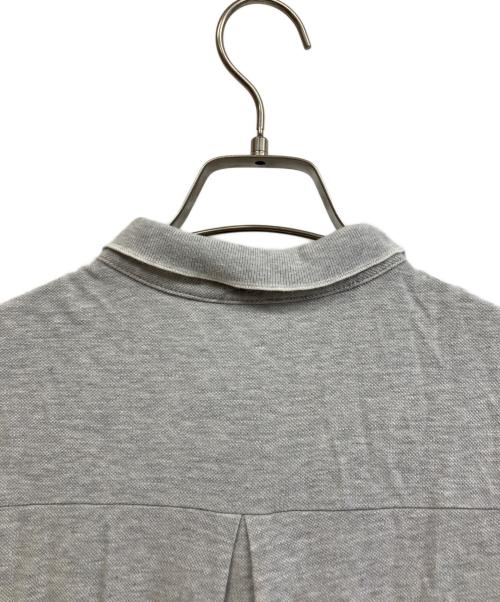 BLUE LABEL CRESTBRIDGE（ブルーレーベルクレストブリッジ）BLUE LABEL CRESTBRIDGE (ブルーレーベルクレストブリッジ) 半袖ワンピース グレー サイズ:38の古着・服飾アイテム