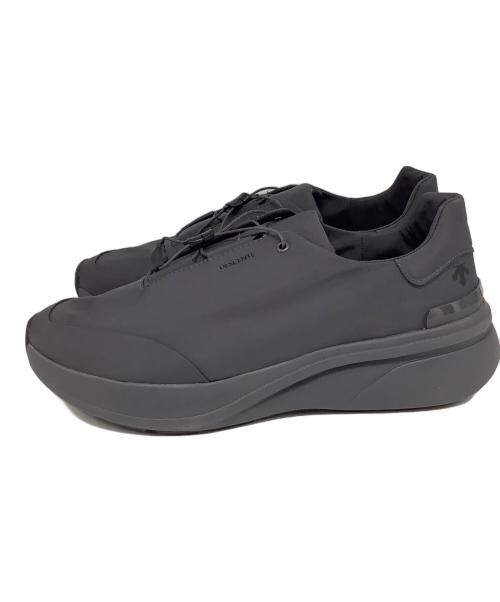 DESCENTE（デサント）DESCENTE (デサント) ランニングシューズ ライトグレー サイズ:28cmの古着・服飾アイテム
