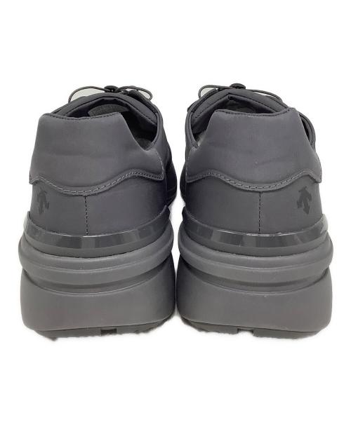DESCENTE（デサント）DESCENTE (デサント) ランニングシューズ ライトグレー サイズ:28cmの古着・服飾アイテム