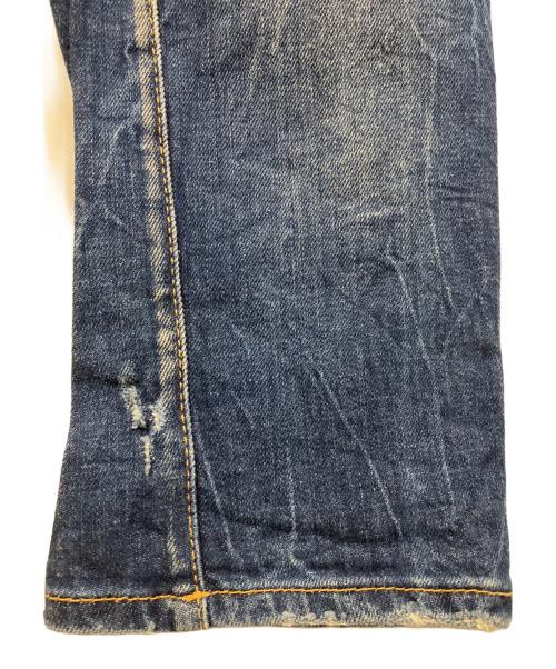 DSQUARED2（ディースクエアード）DSQUARED2 (ディースクエアード) ダメージ加工デニムパンツ インディゴ サイズ:48の古着・服飾アイテム