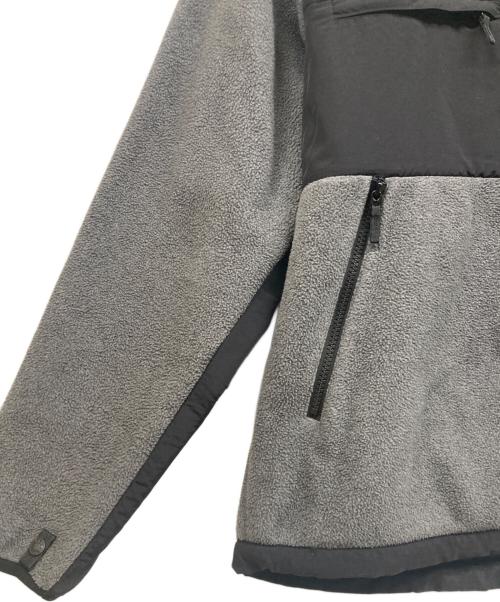 THE NORTH FACE（ザ ノース フェイス）THE NORTH FACE (ザ ノース フェイス) デナリジャケット グレー×ブラック サイズ:Ｍの古着・服飾アイテム