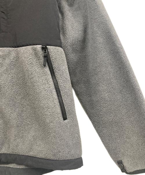 THE NORTH FACE（ザ ノース フェイス）THE NORTH FACE (ザ ノース フェイス) デナリジャケット グレー×ブラック サイズ:Ｍの古着・服飾アイテム