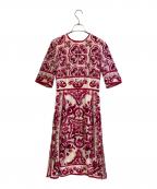 DOLCE & GABBANAドルチェ＆ガッバーナ）の古着「マジョリカワンピース Silk All Over Print Short Sleeve Dress」｜ショッキングピンク