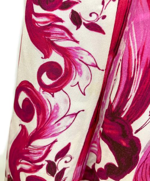 DOLCE & GABBANA（ドルチェ＆ガッバーナ）DOLCE & GABBANA (ドルチェ＆ガッバーナ) マジョリカワンピース Silk All Over Print Short Sleeve Dress ショッキングピンク サイズ:40の古着・服飾アイテム