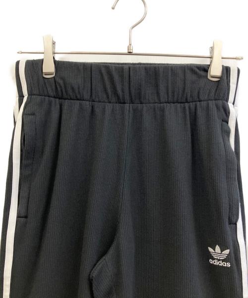adidas（アディダス）adidas (アディダス) トラックパンツ ブラック サイズ:Mの古着・服飾アイテム