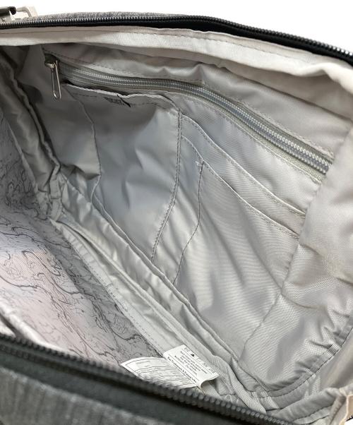 pacsafe（パックセーフ）pacsafe (パックセーフ) ショルダーバッグ グレーの古着・服飾アイテム