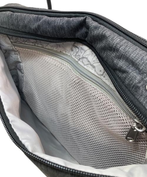 pacsafe（パックセーフ）pacsafe (パックセーフ) ショルダーバッグ グレーの古着・服飾アイテム