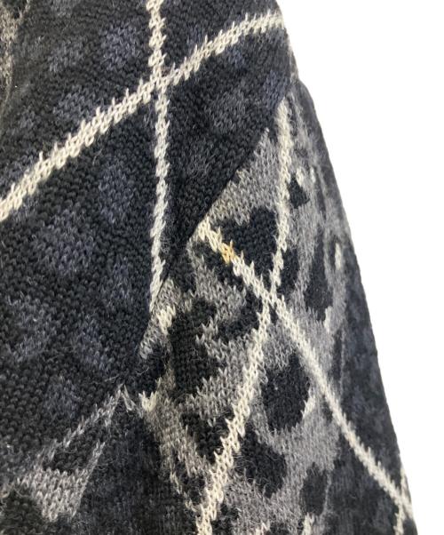 Christian Dior Sports（クリスチャン ディオールスポーツ）Christian Dior Sports (クリスチャン ディオールスポーツ) 薄手ニット グレー×ホワイト サイズ:Mの古着・服飾アイテム