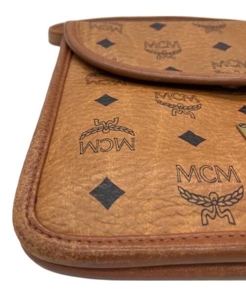 MCM（エムシーエム）MCM (エムシーエム) ショルダーバッグ ブラウンの古着・服飾アイテム