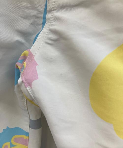 A BATHING APE（アベイシングエイプ）A BATHING APE (アベイシングエイプ) ハーフパンツ ホワイト×イエロー サイズ:Mの古着・服飾アイテム