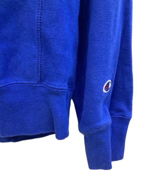 Champion REVERSE WEAVE（チャンピオン リバース ウィーブ）Champion REVERSE WEAVE (チャンピオン リバース ウィーブ) MoMA (モマ) スウェット ブルー サイズ:Mの古着・服飾アイテム