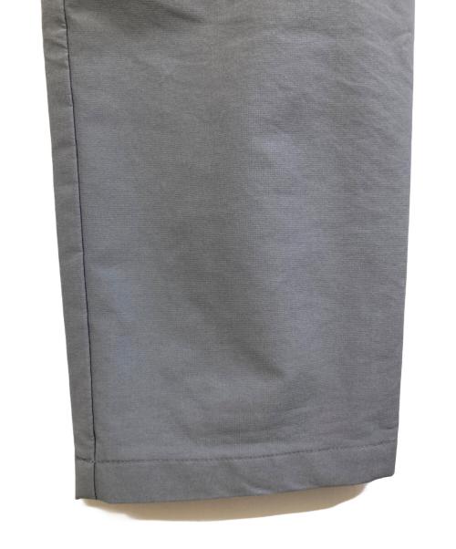 MOUNTAIN HARD WEAR（マウンテンハードウェア）MOUNTAIN HARD WEAR (マウンテンハードウェア) トレッキングボトム(ロング) ライトグレー サイズ:Mの古着・服飾アイテム