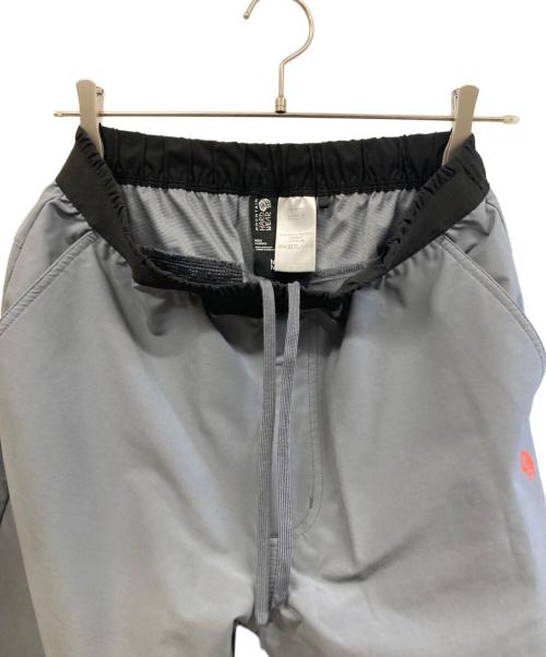 MOUNTAIN HARD WEAR（マウンテンハードウェア）MOUNTAIN HARD WEAR (マウンテンハードウェア) トレッキングボトム(ロング) ライトグレー サイズ:Mの古着・服飾アイテム