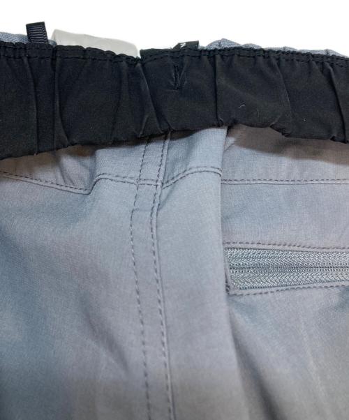 MOUNTAIN HARD WEAR（マウンテンハードウェア）MOUNTAIN HARD WEAR (マウンテンハードウェア) トレッキングボトム(ロング) ライトグレー サイズ:Mの古着・服飾アイテム