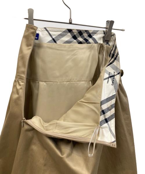 BURBERRY BLUE LABEL（バーバリー ブルー レーベル）BURBERRY BLUE LABEL (バーバリー ブルー レーベル) スカート ブラウン サイズ:36の古着・服飾アイテム