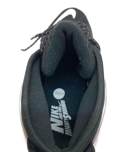 NIKE（ナイキ）NIKE (ナイキ) スニーカー ブラック サイズ:25.5の古着・服飾アイテム