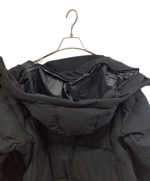 DESCENTE ALLTERRAIN（デザイント オルテライン）DESCENTE ALLTERRAIN (デザイント オルテライン) ダウンジャケット ブラックの古着・服飾アイテム