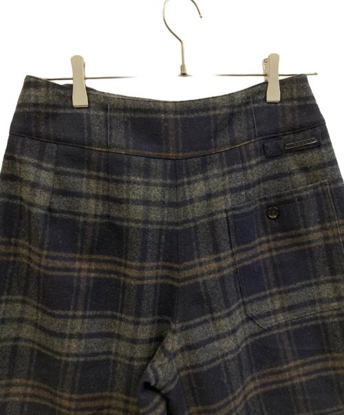 PRADA（プラダ）PRADA (プラダ) ショートパンツ グレー サイズ:38の古着・服飾アイテム