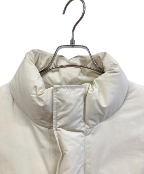 MARMOT（マーモット）MARMOT (マーモット) ETRE TOKYO (エトレトウキョウ) ダウンベスト ホワイト サイズ:Sの古着・服飾アイテム