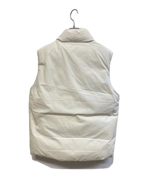 MARMOT（マーモット）MARMOT (マーモット) ETRE TOKYO (エトレトウキョウ) ダウンベスト ホワイト サイズ:Sの古着・服飾アイテム