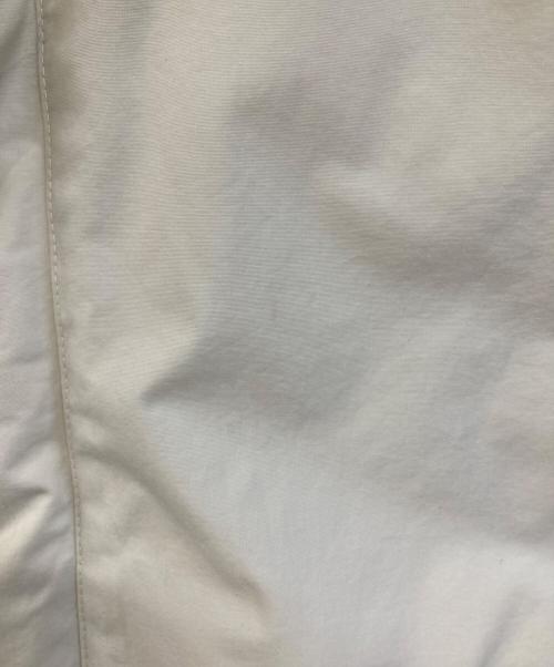MARMOT（マーモット）MARMOT (マーモット) ETRE TOKYO (エトレトウキョウ) ダウンベスト ホワイト サイズ:Sの古着・服飾アイテム