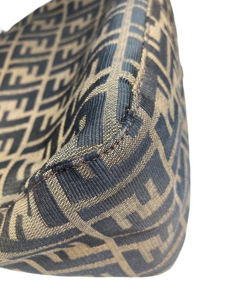 FENDI（フェンディ）FENDI (フェンディ) ショルダーバッグ ブラックの古着・服飾アイテム