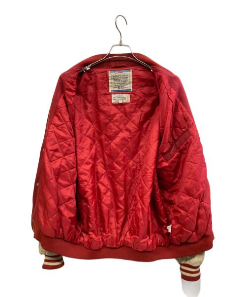 LEVI'S（リーバイス）LEVI'S (リーバイス) スタジャン オレンジ×ホワイト サイズ:XLの古着・服飾アイテム