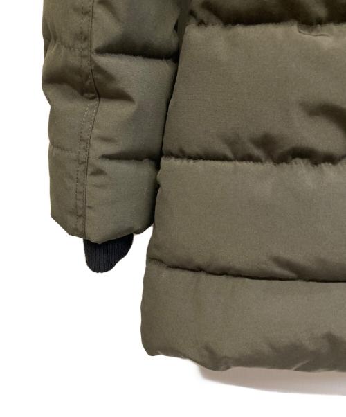 GUESS（ゲス）GUESS (ゲス) ダウンコート オリーブ サイズ:XSの古着・服飾アイテム