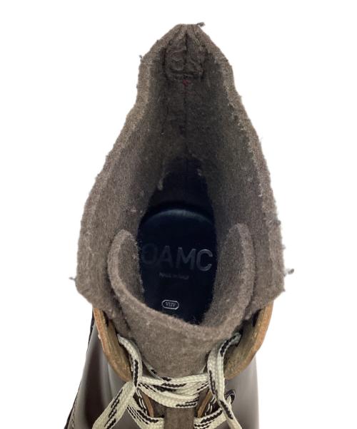 OAMC（オーエーエムシー）OAMC (オーエーエムシー) レースアップブーツ ブラウン サイズ:9 1/2の古着・服飾アイテム