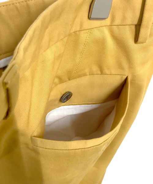 GUCCI（グッチ）GUCCI (グッチ) スラックスパンツ イエロー サイズ:SIZE 48の古着・服飾アイテム