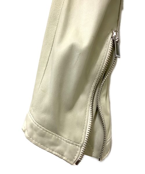 DELANCI（デランシー）DELANCI (デランシー) シングルライダースジャケット オフホワイト サイズ:SIZE 46の古着・服飾アイテム