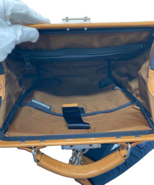 master-piece（マスターピース）master-piece (マスターピース) ダレス型リュック ブラウン×ネイビーの古着・服飾アイテム