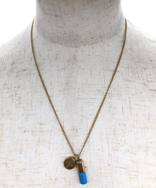 AMBUSH（アンブッシュ）AMBUSH (アンブッシュ) シルバーネックレス ゴールドの古着・服飾アイテム