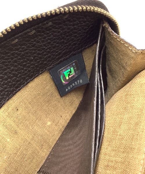 FENDI（フェンディ）FENDI (フェンディ) ラウンドファスナー長財布 ブラックの古着・服飾アイテム