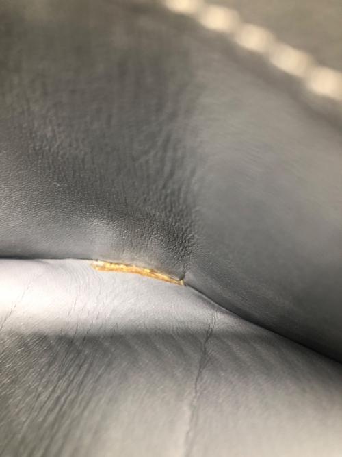 FENDI（フェンディ）FENDI (フェンディ) 3つ折り財布 スカイブルーの古着・服飾アイテム