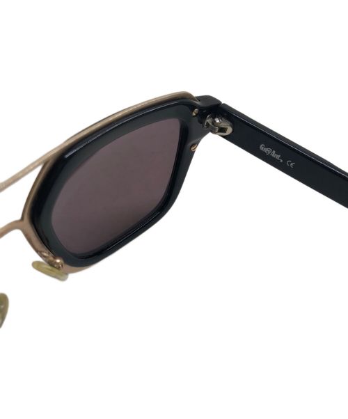 Grey Ant（グレイアント）Grey Ant (グレイアント) サングラス ブラック×ゴールドの古着・服飾アイテム