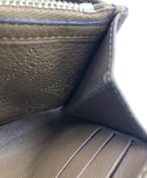 LOUIS VUITTON（ルイ ヴィトン）LOUIS VUITTON (ルイ ヴィトン) マヒナ ポルトフォイユ・イリス ブラウンの古着・服飾アイテム