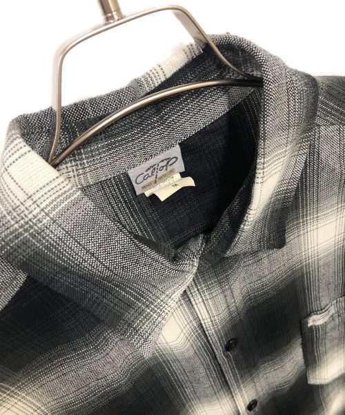 CalTop（キャルトップ）CalTop (キャルトップ) オンブレチェックシャツ ブラック×ホワイト サイズ:Mの古着・服飾アイテム
