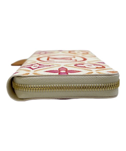 LOUIS VUITTON（ルイ ヴィトン）LOUIS VUITTON (ルイ ヴィトン) ジッピー ウォレット ホワイト×ピンクの古着・服飾アイテム