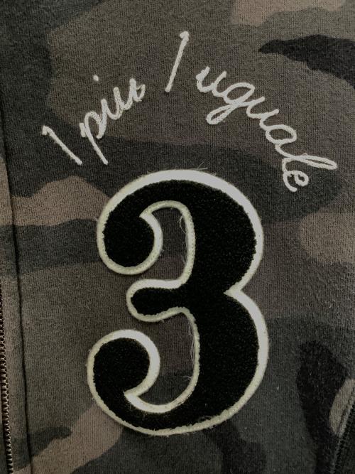 1piu1uguale3（ウノピュウノウグァーレトレ）1piu1uguale3 (ウノピュウノウグァーレトレ) ジップパーカー ブラック サイズ:IVの古着・服飾アイテム