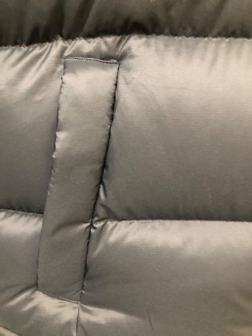 Columbia（コロンビア）Columbia (コロンビア) Bulo Point II Down Jacket　 ブラック サイズ:Lの古着・服飾アイテム