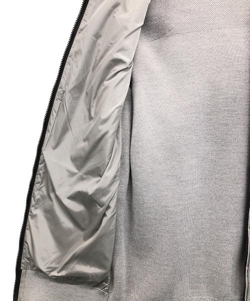 CANADA GOOSE（カナダグース）CANADA GOOSE (カナダグース) WINDBRIDGE HOODY グレー サイズ:SIZE XSの古着・服飾アイテム