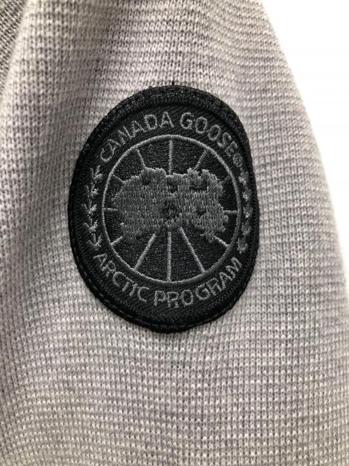 CANADA GOOSE（カナダグース）CANADA GOOSE (カナダグース) WINDBRIDGE HOODY グレー サイズ:SIZE XSの古着・服飾アイテム