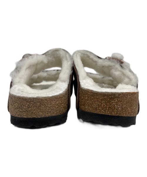 BIRKENSTOCK（ビルケンシュトック）BIRKENSTOCK (ビルケンシュトック) サンダル ブラウン×ホワイト サイズ:38の古着・服飾アイテム