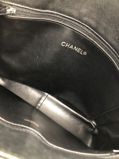 CHANEL（シャネル）CHANEL (シャネル) チェーンショルダーバッグ ブラックの古着・服飾アイテム