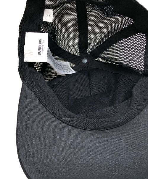 BURBERRY（バーバリー）BURBERRY (バーバリー) キャップ ブラックの古着・服飾アイテム