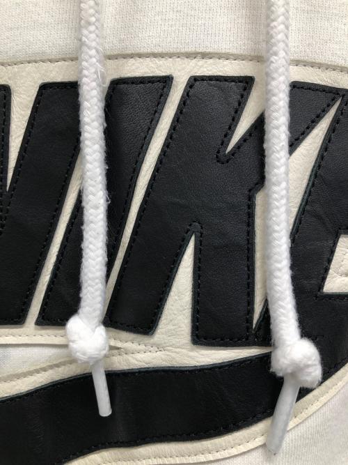 NIKE（ナイキ）NIKE (ナイキ) SUPREME (シュプリーム) Leather Applique Hooded Sweatshirt ホワイト サイズ:SIZE Mの古着・服飾アイテム